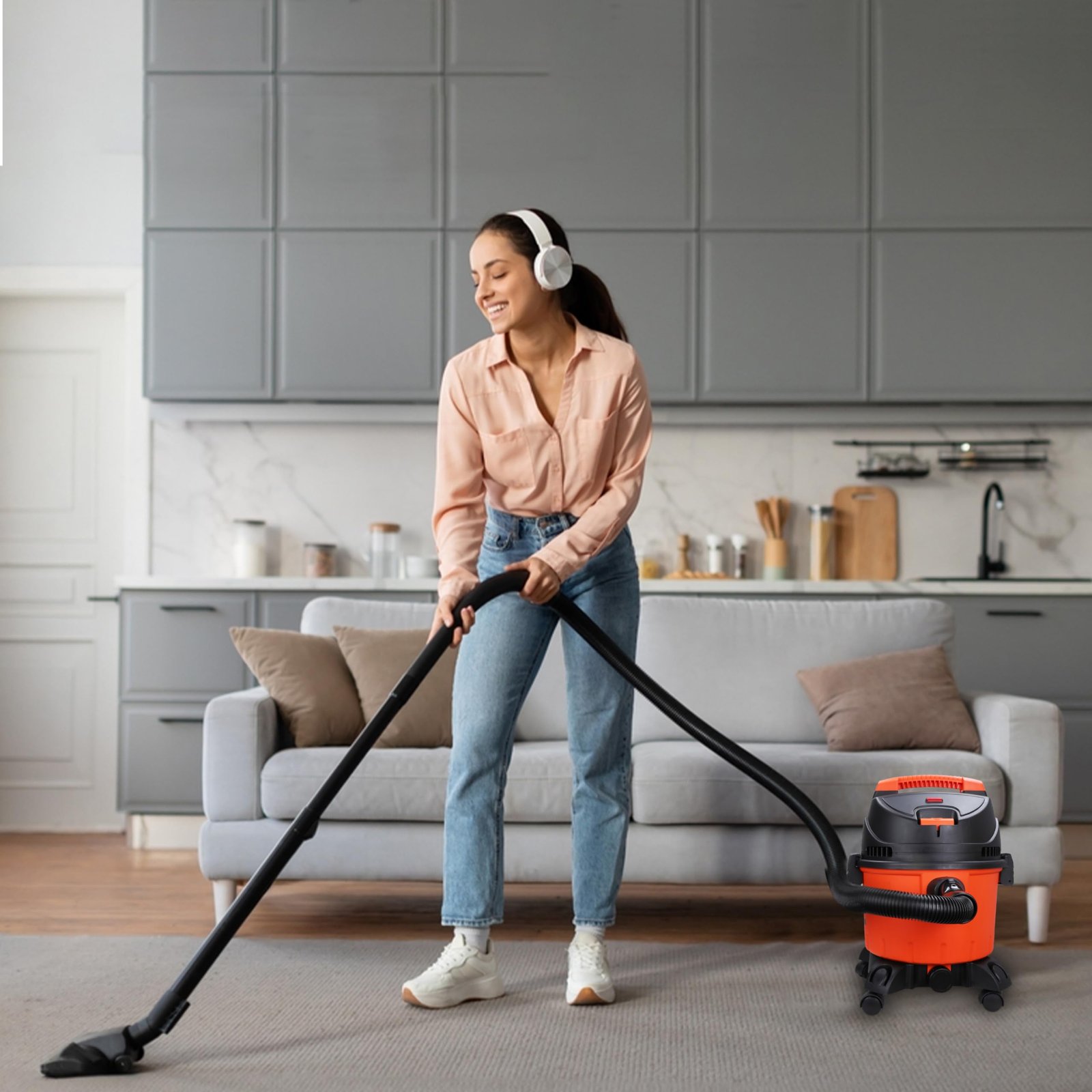 BLACK+DECKER WDBD15 15-Litre, 1400 Watt, 16 KPa High Suction Wet and Dry Vacuum Cleaner and Blower with HEPA Filter and Reusable Dustbag (Red/Grey) - Image 4